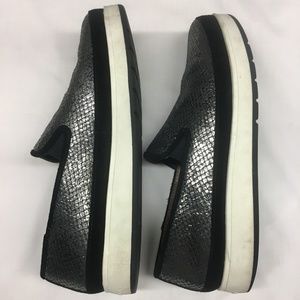 Black Donald J. Pliner Flats - 7.5